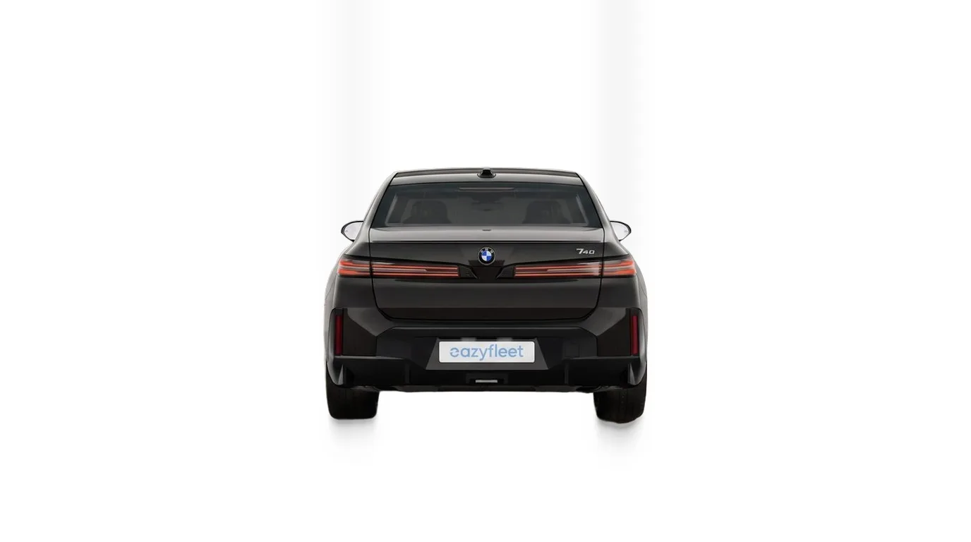BMW 740d xDrive Heckansicht mit durchgehendem LED-Leuchtenband, Oberklasse-Limousine im Firmenwagen-Abo